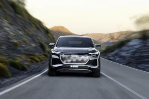 Audi Q4 Sportback e-tron Concept 2020 года 